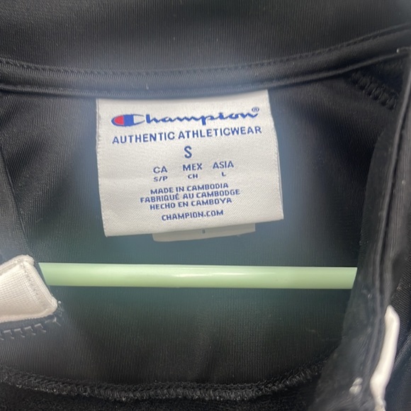 Zip up sweater - Picture 2 of 2